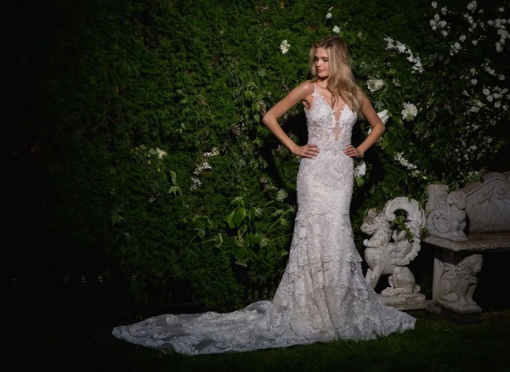 Eve of Milady Style #1584 Default Thumbnail Image