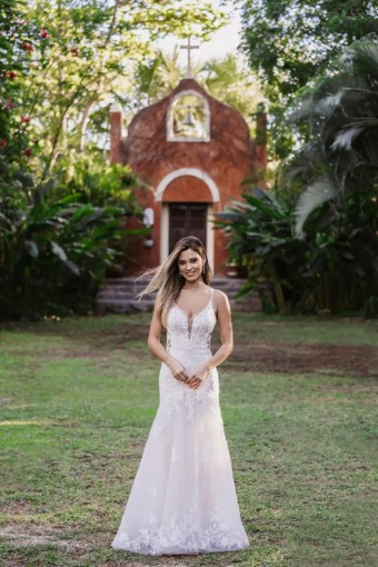 Allure Romance Style #3552L - Lined Bodice #3 thumbnail