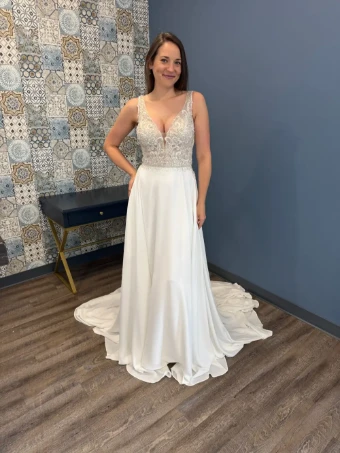 *Exclusively at Bestow* Style #Iceland #0 default thumbnail