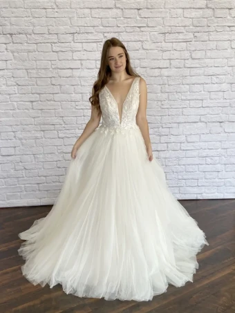 *Exclusively at Bestow* Style #Mason #0 default thumbnail