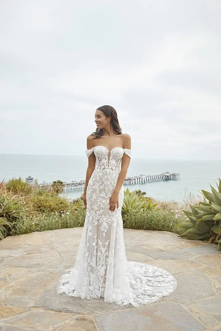 Casablanca Bridal Style #Nola Default Thumbnail Image