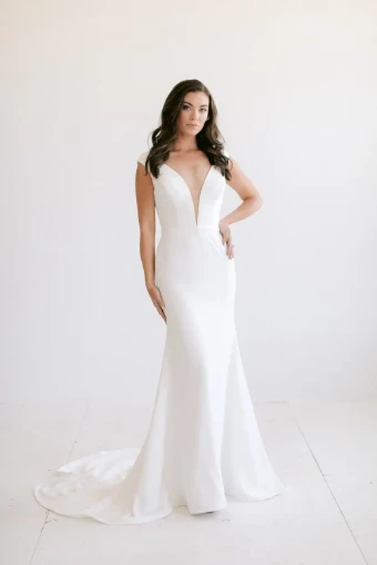 Emily Hart Style #Dubai #0 default thumbnail