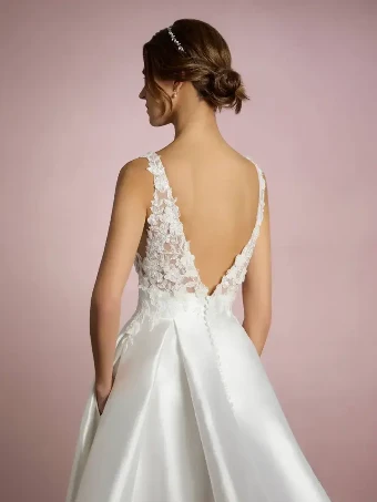 Pronovias Style #Umi #3 thumbnail